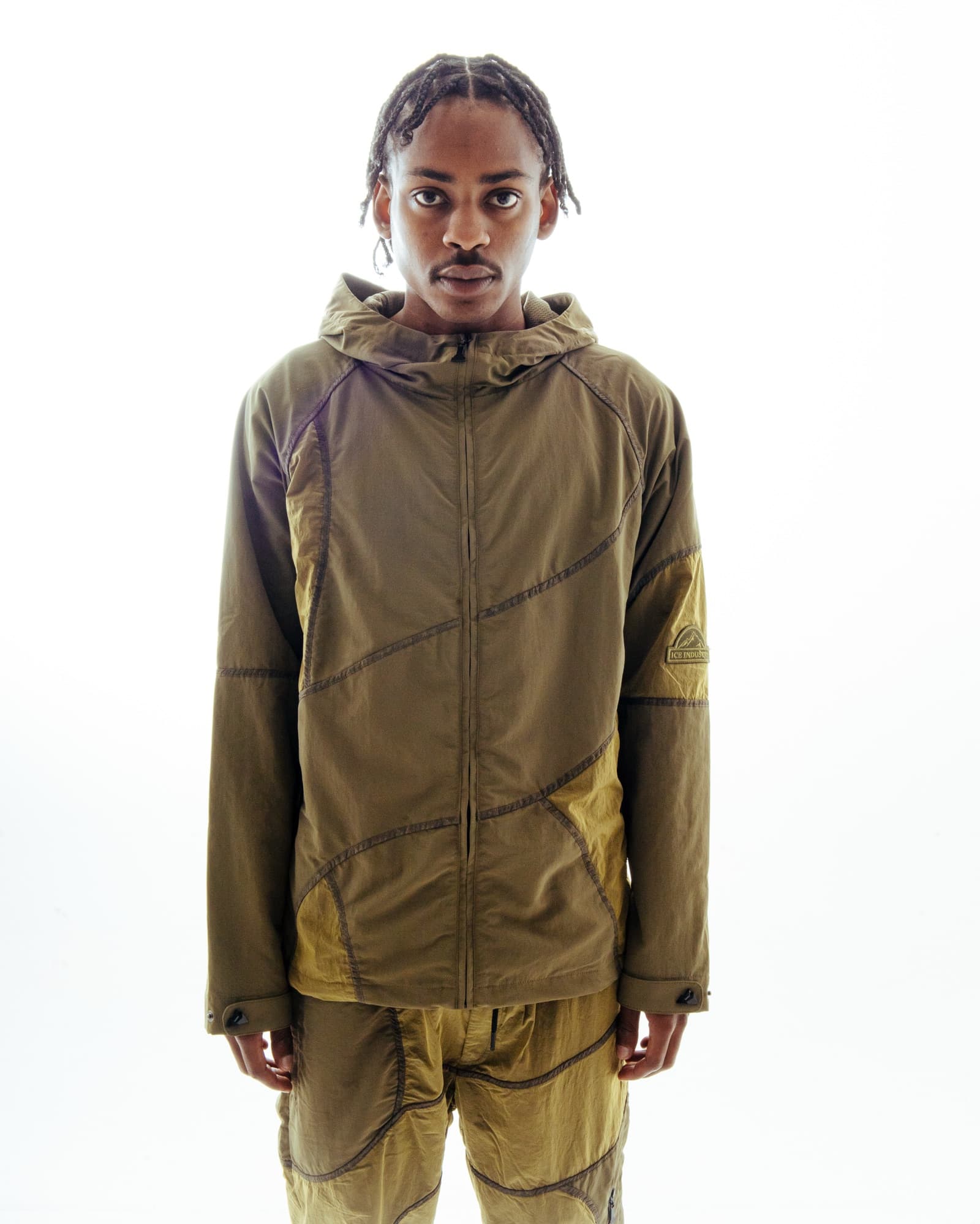 Veste LINEA NEBULA